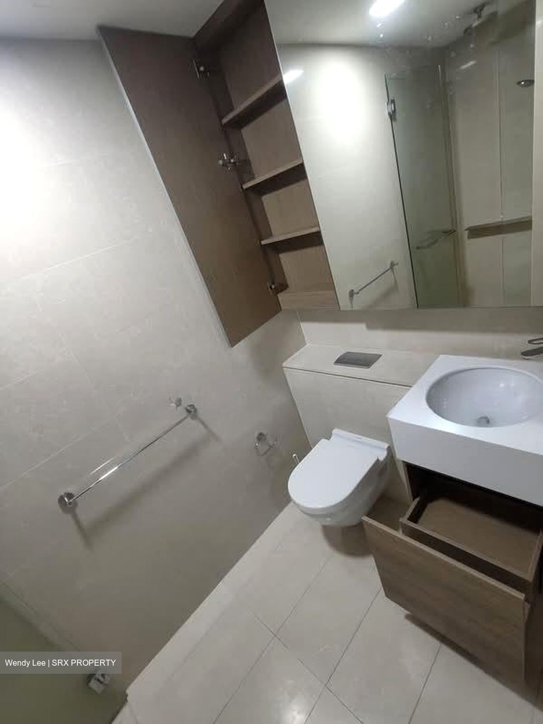 Echelon (D3), Condominium #576866811